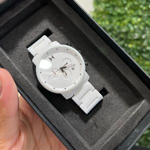 MVMT luxury ceramic gloss watch